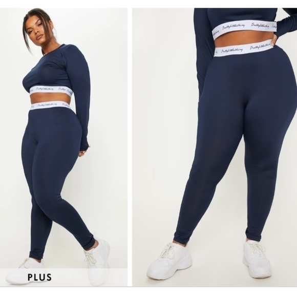 NWT Pretty Little Thing elasticated band leggings in navy Size 26 - Picture 1 of 5